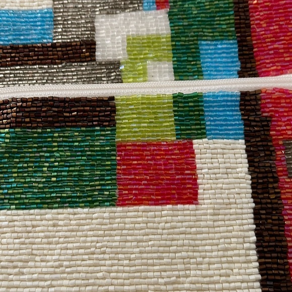 BCBG Maxazria Multicolour Beaded Clutch Purse Handbag, Ivory & Colors, NWT - Picture 16 of 16